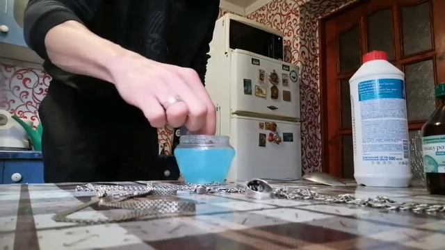 Быстрый способ чистки серебра нашатырем смотреть онлайн