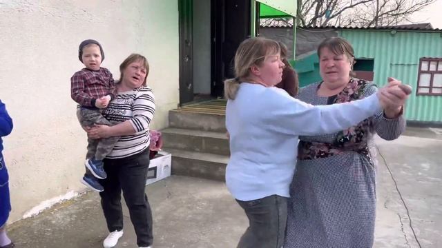 (с.Бутор) Веселое поздравление в день рождения, для любимой мамы Ольги от детей из Москвы!!!