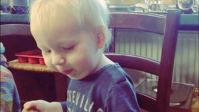 Ромашовы-Ивановы (исп Лидия Кириллова) смотреть онлайн