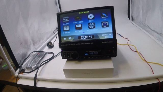 Автомагнитола 1DIN с выдвижным экраном 7" LCD, microSD, USB, RADIO D712 смотреть онлайн