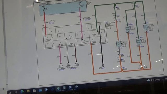 2012 Hyundai Sonata Hybrid - P1235 active air flap system fail смотреть онлайн