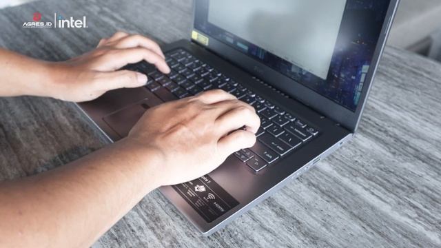 UPGRADEABLE VGA LEBIH GAHAR LAPTOP INI | Acer Aspire 5 A514 смотреть онлайн