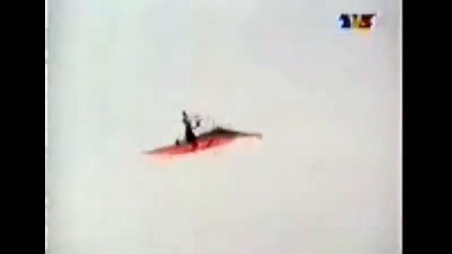 Падение самолетов Fall of aircraft смотреть онлайн