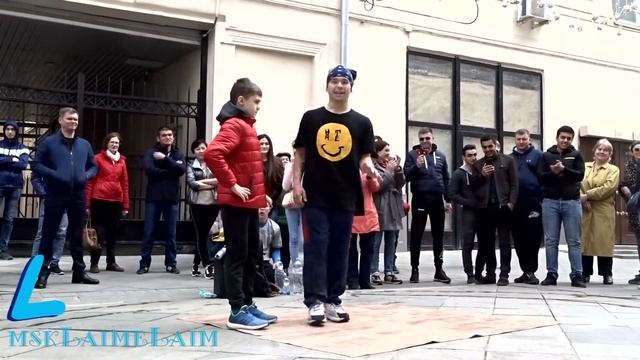 Обучение уличным танцам и трюкам на Никольской улице смотреть онлайн