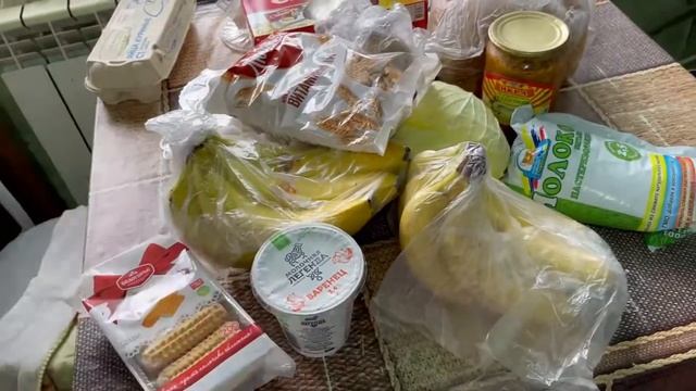 VLOG: небольшой шоппинг/товара много, а купить нечего/заказ с H&M/мама пятерых смотреть онлайн