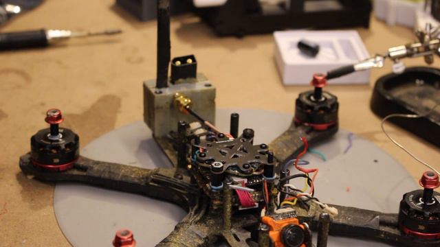 Shark Byte Set-up Part 2, Transmitter Installation on Dark Mut Mk2 смотреть онлайн