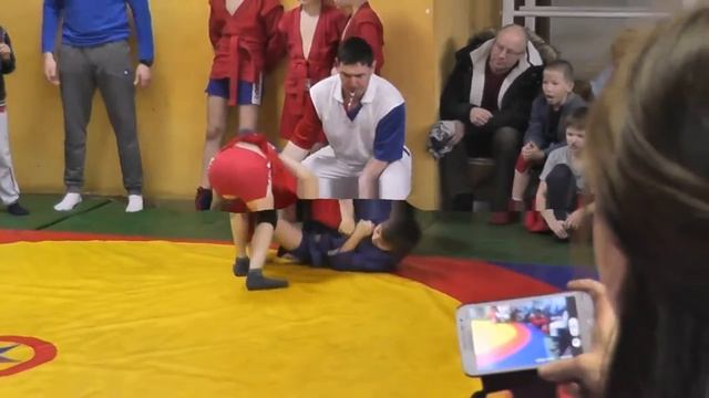 Самбисты ЦСКА на турнире в честь Героев России смотреть онлайн