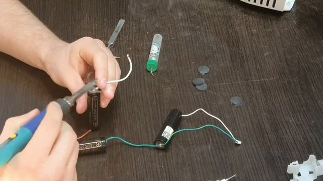 Замена аккумуляторов для пылесоса LI-21 Electrolux смотреть онлайн