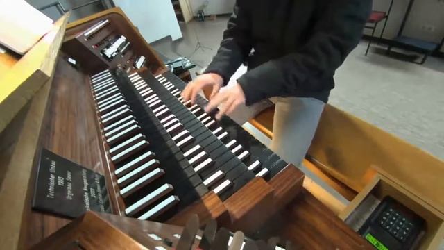 GGB 810 (Hildesheim) "Jesus Christus, Sohn des Lebens" смотреть онлайн