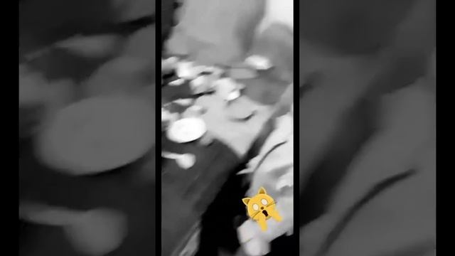 Суп с Котом ? #тройняшки #двойняшки #близняшки #сестры #многодетнаясемья #дети #трисестры#мамаблог