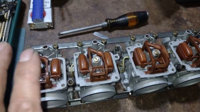 CARBURADORES DE SUZUKI KATANA 750 RESTAURACIÓN A FONDO!! ????