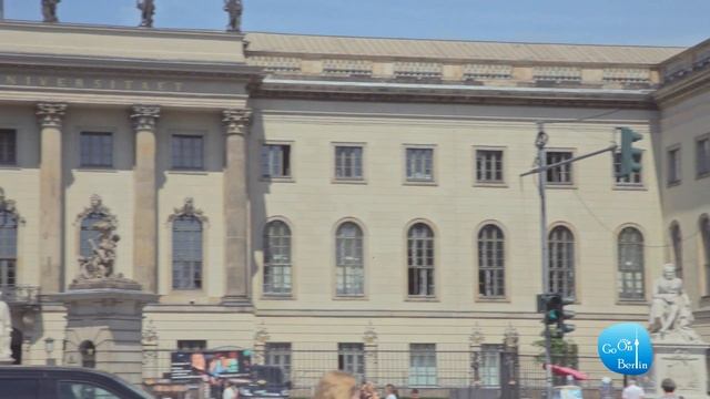 Visit Berlin: Gendarmenmarkt & Bebelplatz | GoOn Berlin
