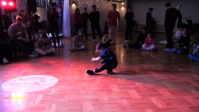 10-13 bboy Vano vs Халк - брейкданс, SPRING WARS 2022 смотреть онлайн