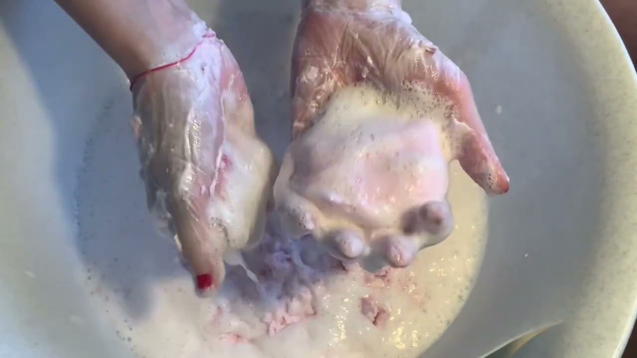 ASMR/soaked Soap/sponges/relaxing Sounds #soap #soakedsoap #mushysoap