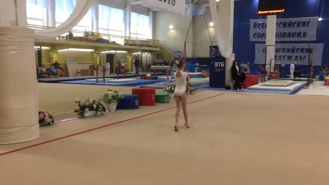 Шургая Арина - вольные упражнения смотреть онлайн