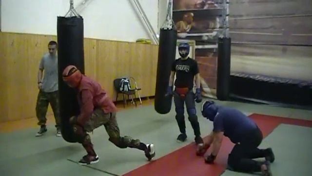 Рукопашный бой система "Стальной волк" - один против двоих - 2 смотреть онлайн