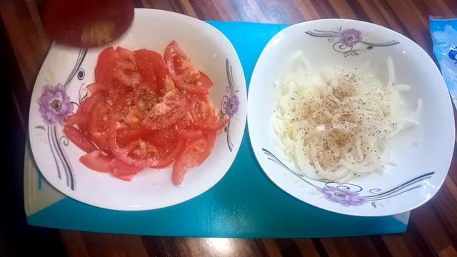 Греческий Gyros в лаваше. Сочно и очень вкусно! смотреть онлайн