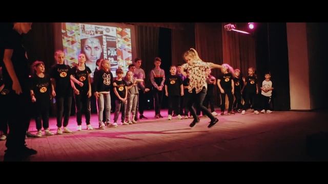 PROMO version. Открытие Школы моделей "Виктори" в Красном Сулине. 29 сентября 2018 смотреть онлайн