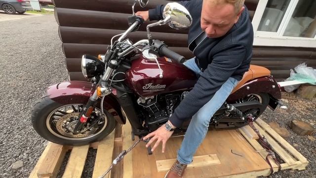 Новый Indian Scout 2023г, 1200i - 100 лс, цена 3.000.000 рублей. смотреть онлайн