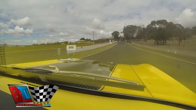 CAMARO VS XY GT FALCON - BATHURST смотреть онлайн