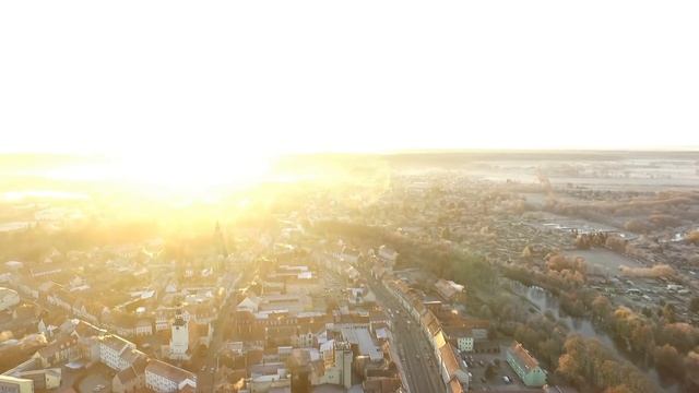 Flying over Gardelegen смотреть онлайн