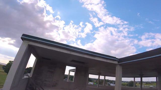 Магазин товаров для дачи и сада :) FPV Drone смотреть онлайн