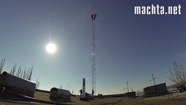 Установка мачты алюминиевой трехгранной М440 24 метра на крыше смотреть онлайн