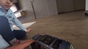 ПОДАРИЛ МЕРИН СЫНУ НА ДР ???