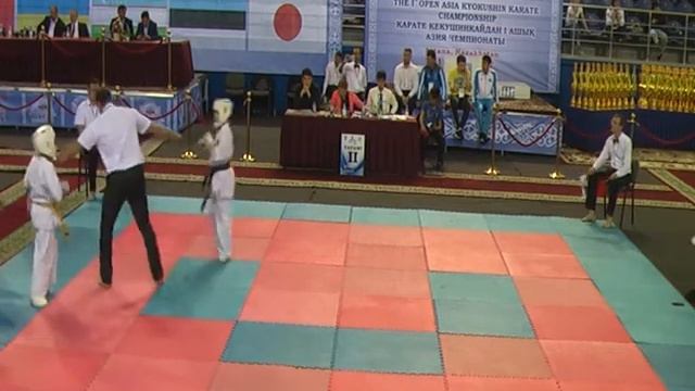 Голомидов Астана 2017 бой 4 смотреть онлайн