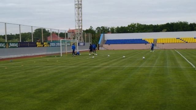 Тренировка вратарей сборной Украины-3 смотреть онлайн