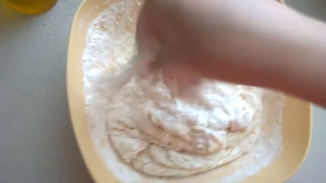 Пирожки в духовке. Пирожки на дрожжевом тесте. смотреть онлайн