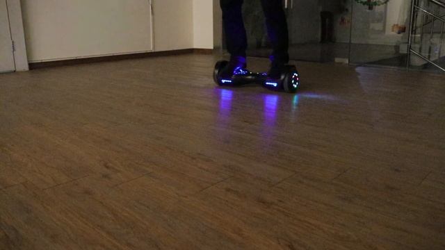 UL2272 Certified 6 5 inch Hoverboard with Bluetooth Speaker смотреть онлайн