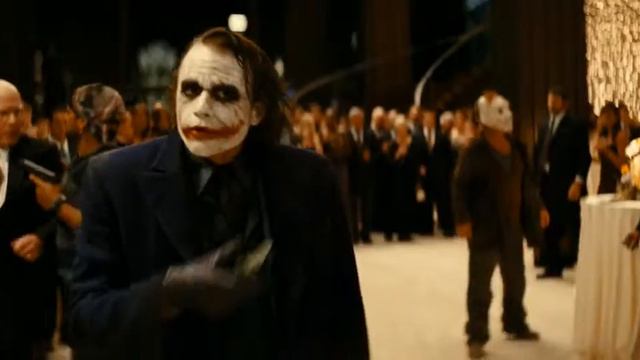 Темный рыцарь Бэтмен смотреть онлайн