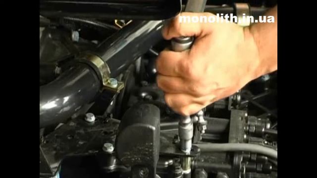 Ремонт коробки передач тягача MAN TGA. Видео (часть первая) смотреть онлайн