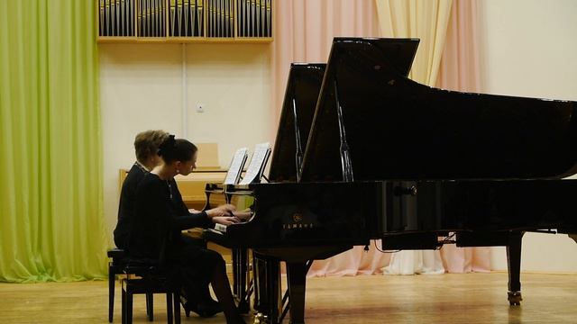 П.И.Чайковский. Танец Феи Драже из балета "Щелкунчик". Ф.-п. дуэт смотреть онлайн