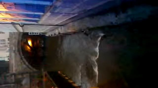 Вид на Карлов Мост ,из Ночного клуба смотреть онлайн