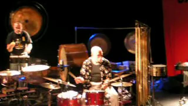 Tatort Jazz Hausband mit Günter Baby Sommer & Percussion Staff смотреть онлайн
