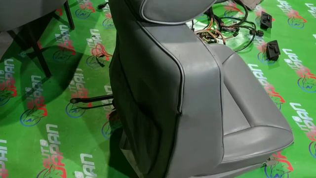 W124 Mercedes Benz Электро Салон смотреть онлайн