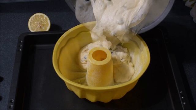 Лимонный кекс на кефире! Кекс на кефире с глазурью! Рецепт глазури без яиц! смотреть онлайн