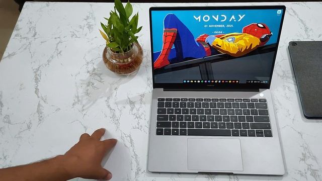 Realmebook after 2 months: One major quality issue emerged смотреть онлайн