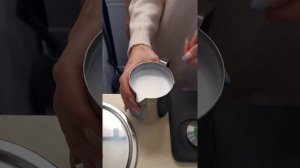 Как правильно взбить молоко для капучино - техника одной четверти | Как взбить молоко для кофе