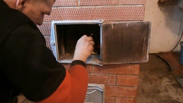 Отопительно-варочная печь "Малютка" в церковной трапезной смотреть онлайн