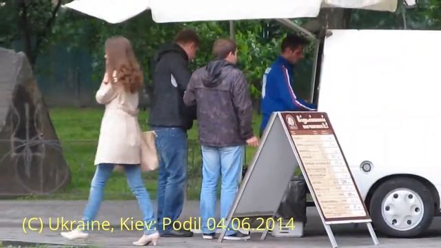 Киев Скрытая Камера Девушки не Спешат Домой! смотреть онлайн