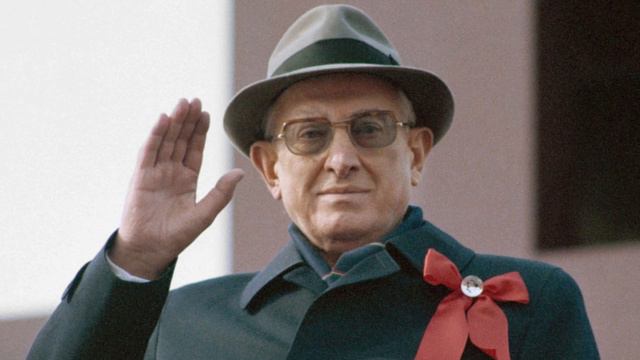 Неудобные родственники, о которых звезды предпочитают помалкивать смотреть онлайн