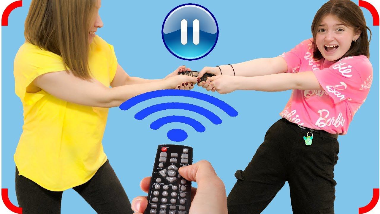 Поставила Маму На ПАУЗУ! Pause stop смотреть онлайн