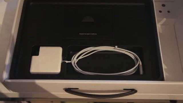 Macbook Pro Unboxing (Late 2012) смотреть онлайн