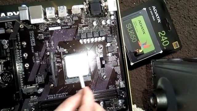 Athlon 200GE installing subscribe please. смотреть онлайн