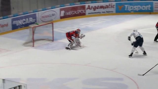 Nitra doma zvládla šláger kola so Zvolenom смотреть онлайн