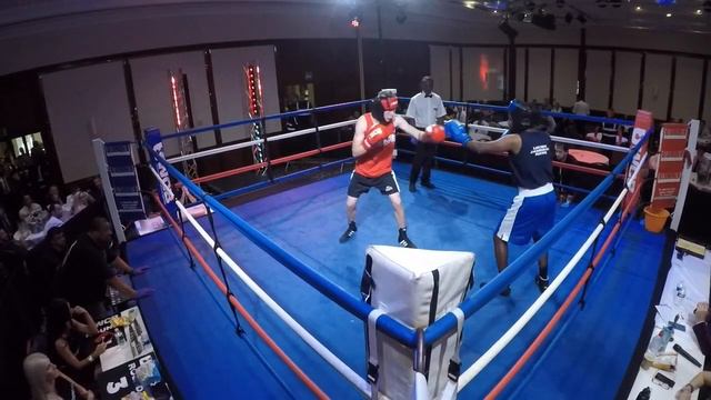 Ultra White Collar Boxing | Southampton | Jordan VS Lucien Rowe смотреть онлайн