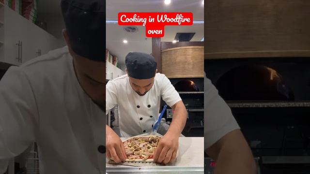 Before vs. after !! Cooking pizza in Woodfire oven ?? смотреть онлайн